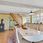 Ferienhaus Three-bedroom In Tranekar Tranekær
