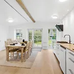 Ferienhaus Three-bedroom In Tranekar