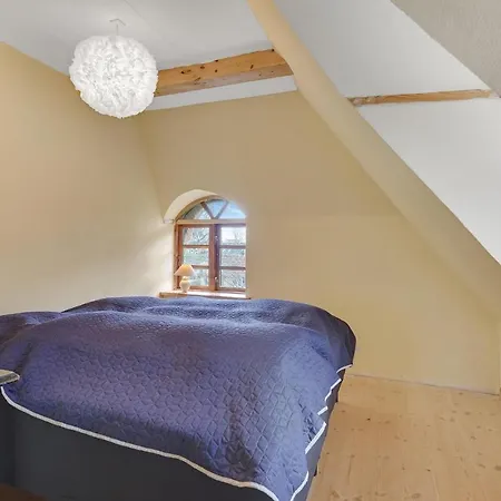 Vakantiehuis Three-bedroom In Tranekar