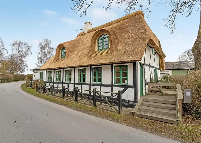Three-bedroom In Tranekar Holiday home Tranekaer