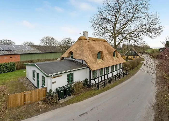 Three-bedroom In Tranekar Holiday home *